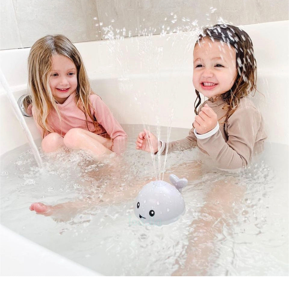 WhaleSpray Fun - Verwen uw kleintje met dit sprankelend water spuitende speeltje!
